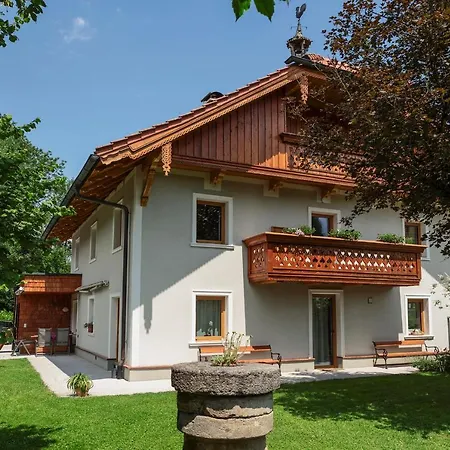 Kastenmuehle Im Mondseeland Guggenberg (Vocklabruck)