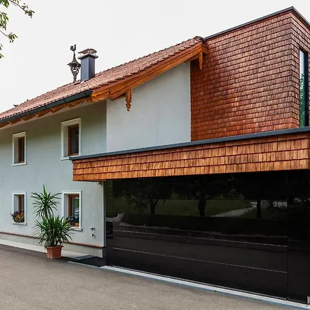 Kastenmuehle Im Mondseeland *